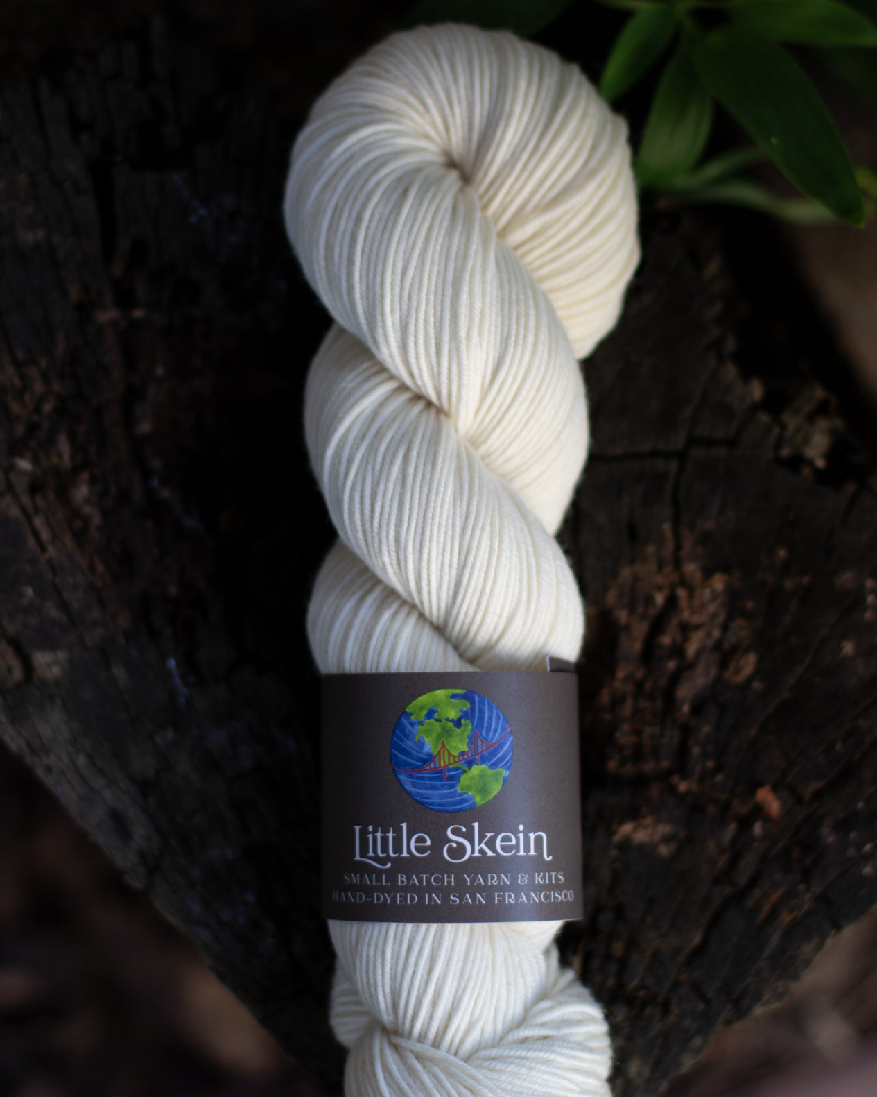 Undyed skein of merino-rambouillet wool yarn